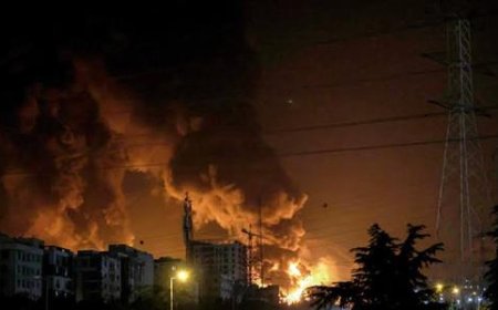 صواريخ نار من إيران: إصابة مناطق في الوسط وحرائق في تل ابيب