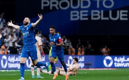 كريم بنزيما يقود الهلال للفوز على الخلود بسداسية