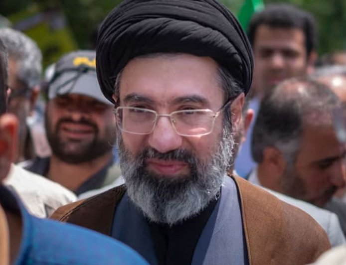 تقرير بريطاني: المرشد خامنئي فاقد للوعي ويتلقى العلاج في مدينة قم