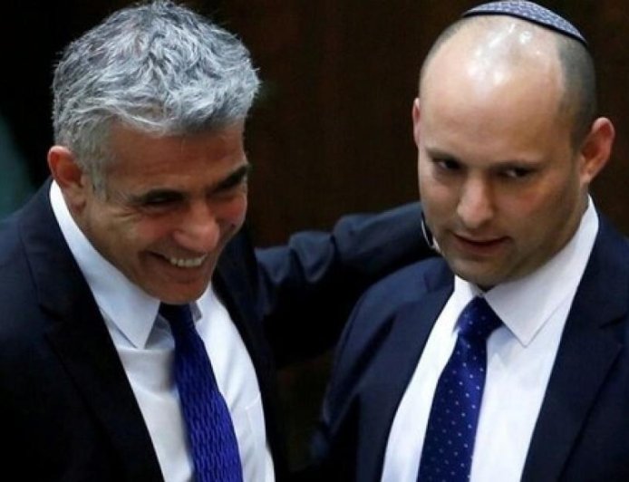 زعيم المعارضة وبينيت يتّحدان لخوض الانتخابات الاسرائيلية المقبلة
