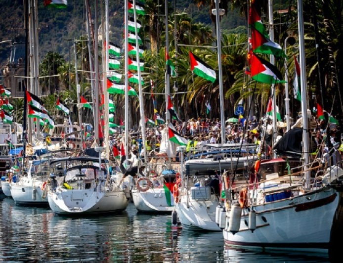 إسرائيل تؤكد: سيطرنا على سفن أسطول الصمود المتجه إلى غزة