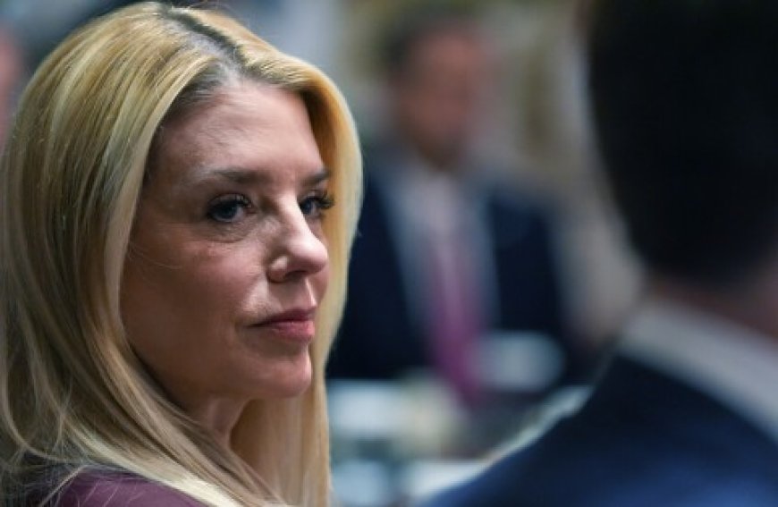 أكسيوس: إقالة وزيرة العدل بأمريكا.. نهاية فترة مضطربة وترمب يهيئ “سلاحه السري” لخلافتها