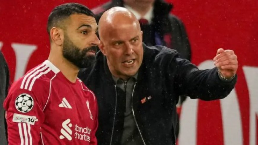 أسطورة ليفربول يهاجم سلوت بسبب صلاح