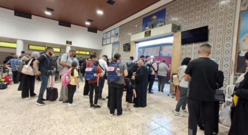 19 ألف مسافر تنقلوا عبر معبر الكرامة الأسبوع الماضي