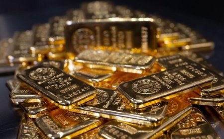 الذهب ينجو من «تقلبات هرمز» ويتحفز لبيانات التضخم