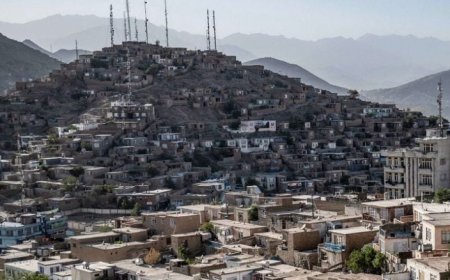 غارات باكستانية تقتل 12 أفغانيا على الأقل