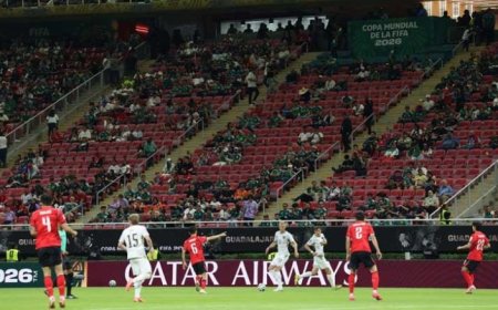 فيفا يفسر سبب المقاعد الخاوية في مباراة بكأس العالم