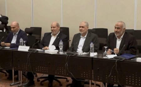 الكشف عن لقاء سري جمع كبار مسؤولي حماس بوفد فرنسي