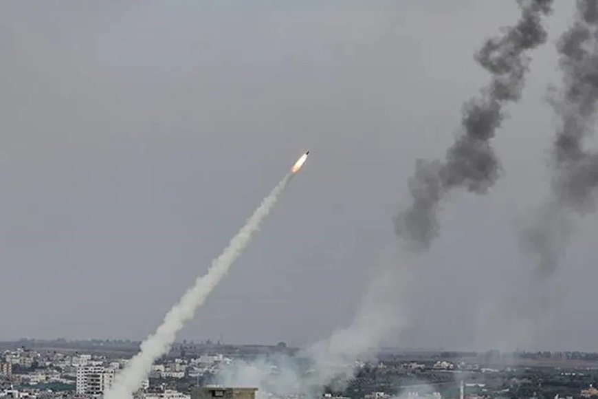 حزب الله يطلق رشقة صاروخية شمال اسرائيل