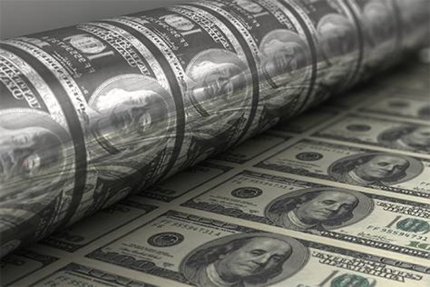 الدولار يتمسك بأعلى مستوى في شهرين مع تصاعد رهانات رفع الفائدة الأميركية