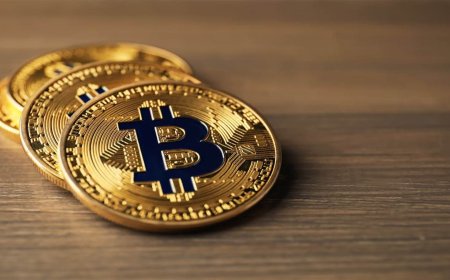 بريق العملات المشفرة يخفت.. ومستقبل سعر البتكوين في أيادي الفائدة