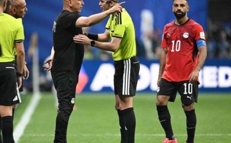 كاراغر يدعم المشككين في قرارات حكام مصر والأرجنتين