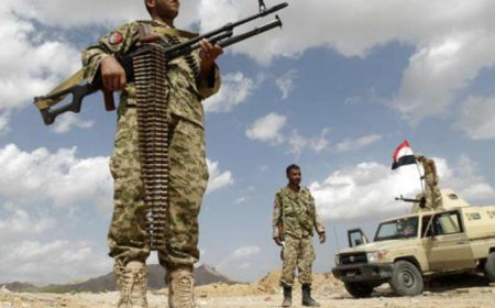 السعودية تشن هجوما على اليمن.. والحوثيون يهددون: الرد قادم"