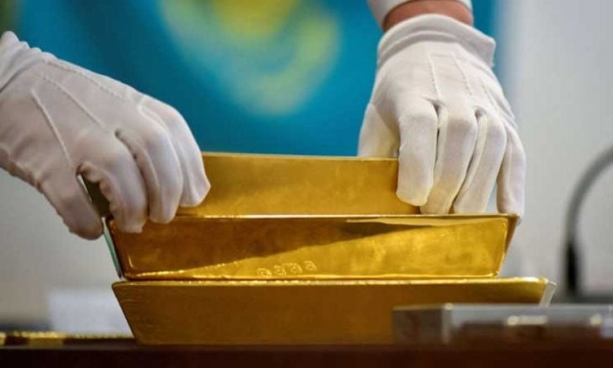 الذهب ينخفض مع ترقب محضر اجتماع المركزي الأمريكي