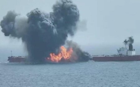الحوثيون يعلنون استهداف ناقلة نفط سعودية في البحر الأحمر