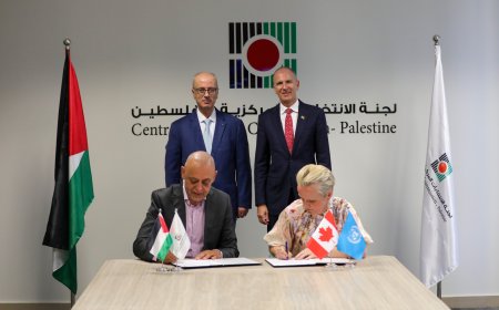 بدعم من الحكومة الكندية لجنة الانتخابات وبرنامج الأمم المتحدة الإنمائي يوقعان اتفاقية لتعزيز جاهزية الانتخابات التشريعية