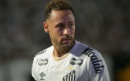 نيمار يخرج دقيقة بسبب قاعدة جديدة للحد من إضاعة الوقت في الدوري البرازيلي