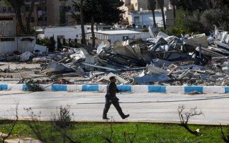 بن غفير يعلن بدء إخلاء مقر الأونروا في كفر عقب شمال القدس
