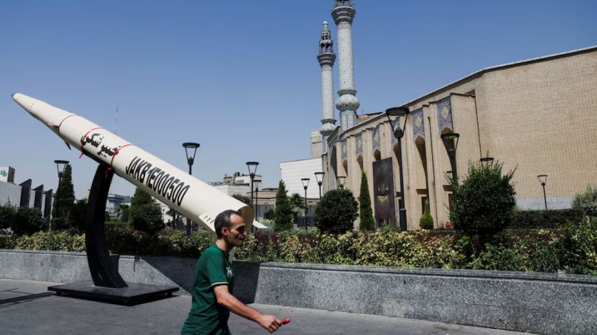طهران تعيد ترتيب أوراقها العسكرية والأمنية وسط مخاوف من اتساع رقعة المواجهة