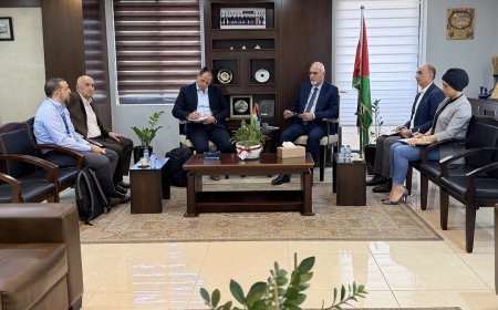 وزير الزراعة يبحث مع وفد من منظمة الإغاثة الكاثوليكية تعزيز التعاون لدعم المزارعين والأمن الغذائي