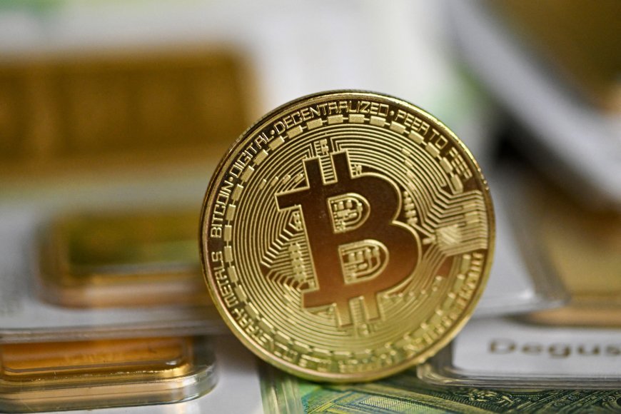 البيتكوين تستعيد الزخم.. قرار الفائدة وتصويت الكونغرس يحددان اتجاه السوق