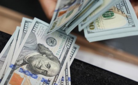 الدولار يقفز لأعلى مستوى في 3 أشهر بدعم من عوائد السندات