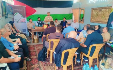 تسليم بطاقات الصحفيين وتنفيذ أنشطة التوعية الانتخابية