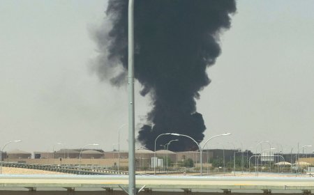 السعودية: 12 وفاة و309 إصابات جراء استهداف مطار الملك خالد الدولي بالرياض