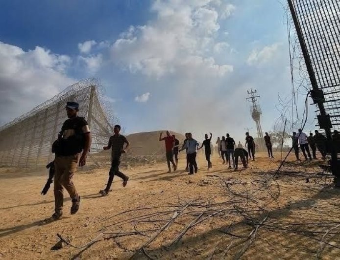 القسام تنشر مشاهد من 7 أكتوبر.. وحماس: محطة بارزة في تاريخ النضال الفلسطيني