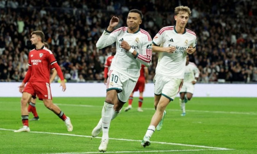 ريال مدريد يعبر إشبيلية برباعية قبل الكلاسيكو أمام برشلونة في الدوري الإسباني
